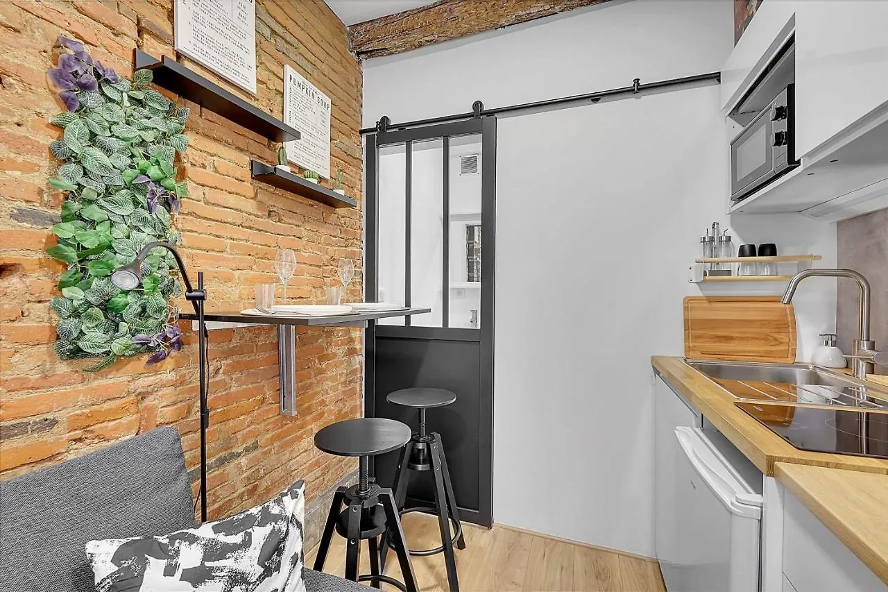 Apartman Getaway For 2 Beautiful Studio Near The Garonne Toulouse Franciaország